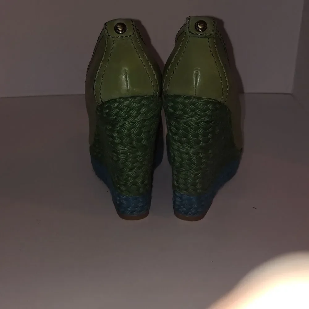 Calvin Klein Hallen Green Wedge Shoes Size 10 runs small 9.5